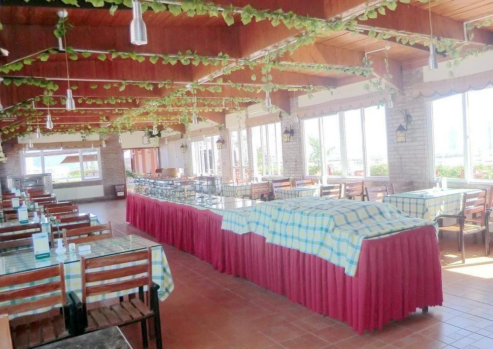 Harvest Seaview Hotel سانيا المظهر الخارجي الصورة