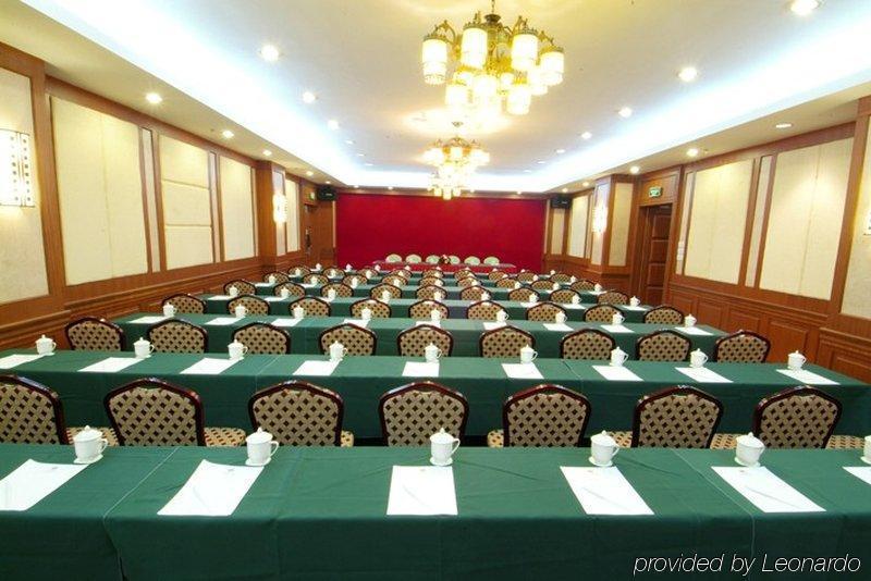 Harvest Seaview Hotel سانيا المرافق الصورة
