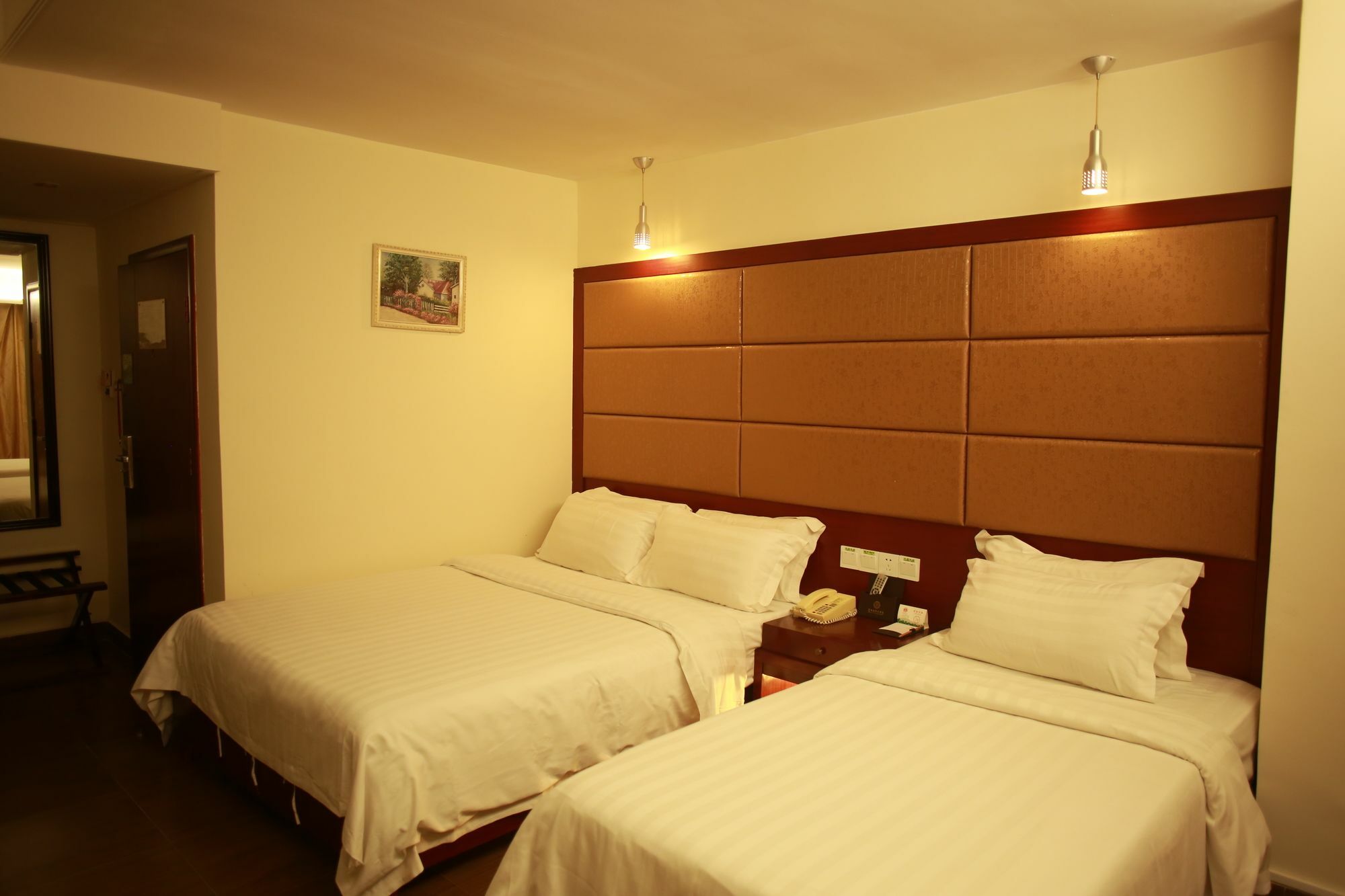 Harvest Seaview Hotel سانيا المظهر الخارجي الصورة