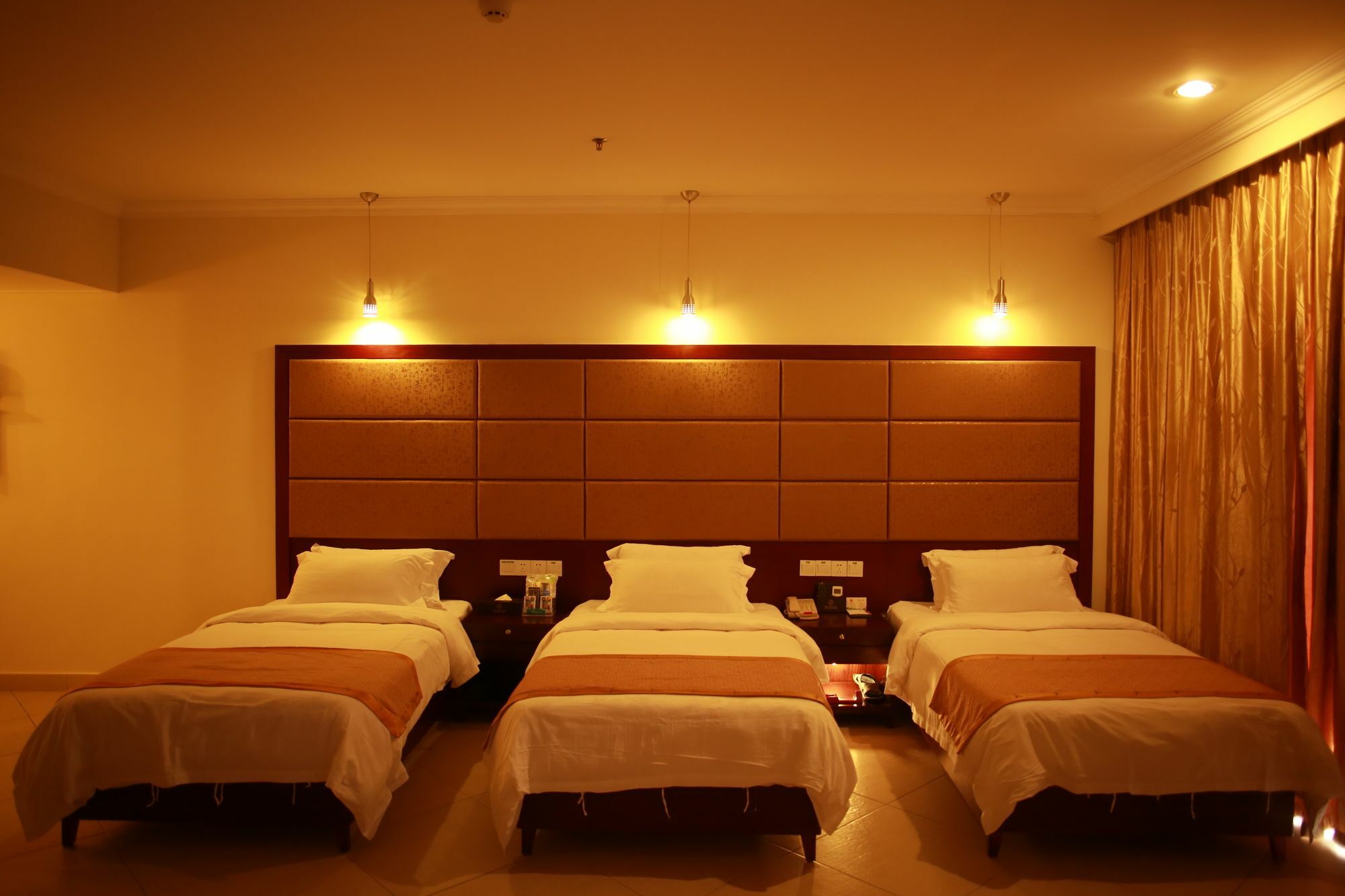 Harvest Seaview Hotel سانيا المظهر الخارجي الصورة